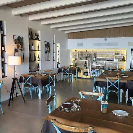 Montemare Bed & Breakfast 4*